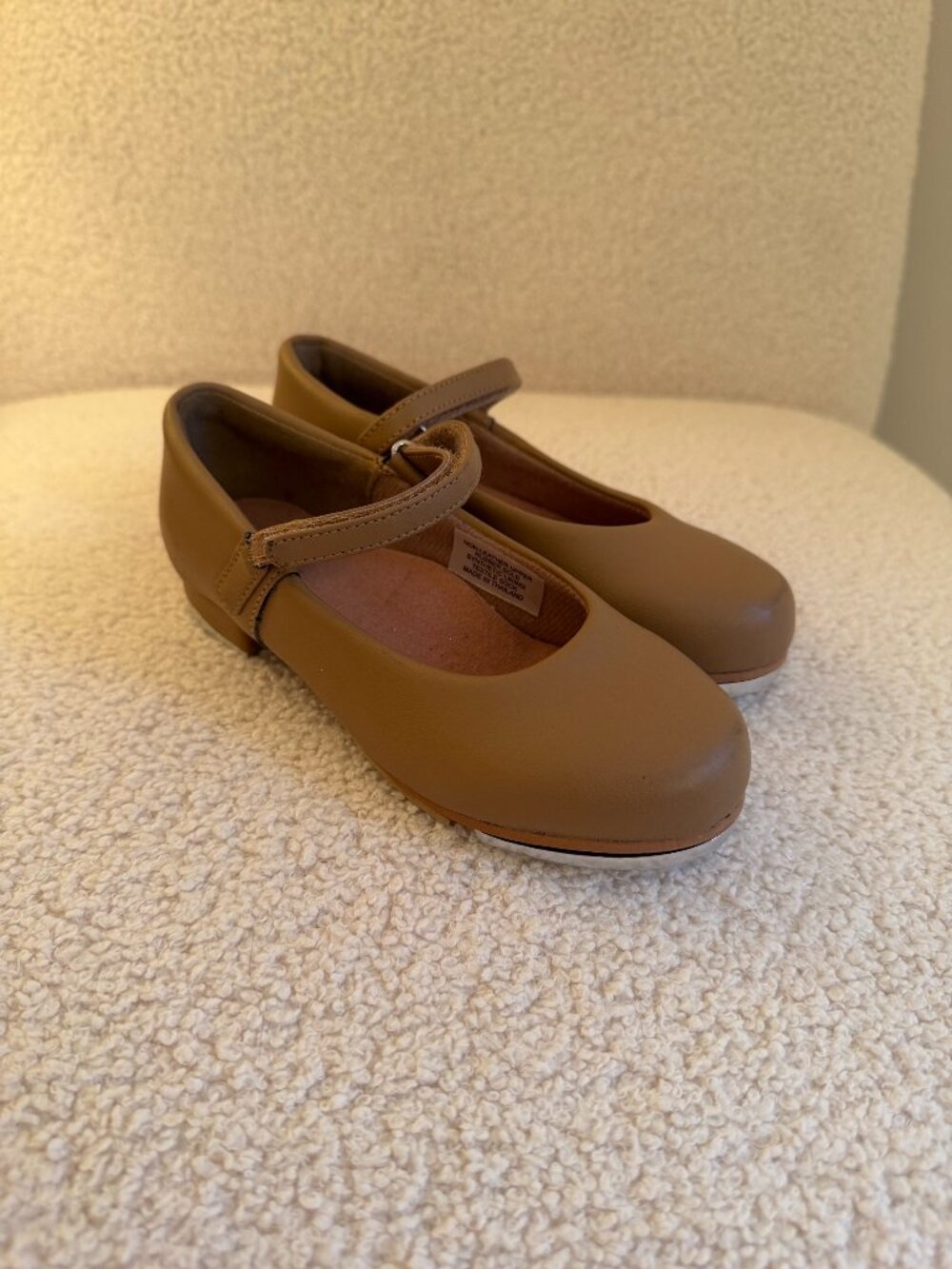 Leo Velcro Tap Shoes - Kids Size 10